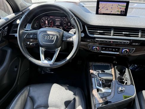Used 2018 Audi Q7 3.0T Prestige AWD/4WD image 9