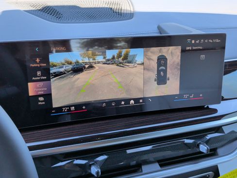 Certified 2026 BMW X7 xDrive40i w/ Executive Package AWD/4WD image 22