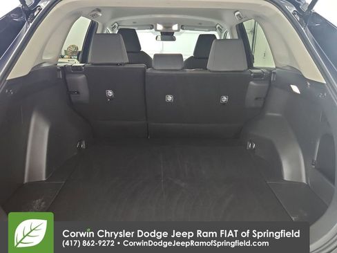 Used 2024 Toyota RAV4 XLE image 32