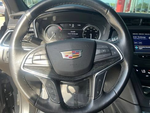 Used 2021 Cadillac XT5 Premium Luxury FWD image 13