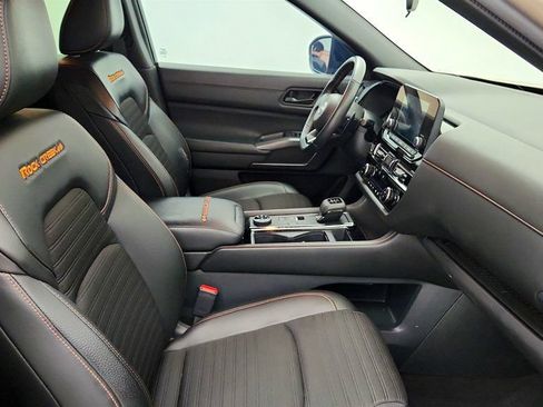 Used 2024 Nissan Pathfinder Rock Creek AWD/4WD image 23