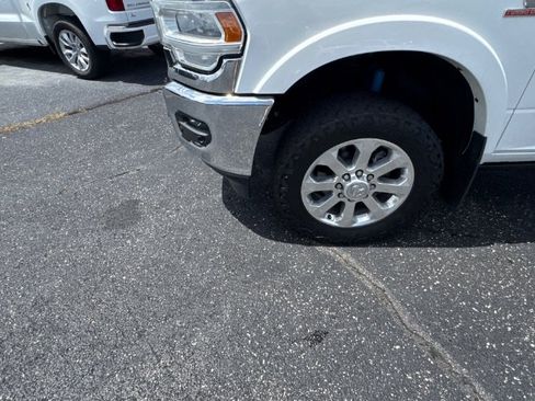 Used 2019 RAM 2500 Laramie AWD/4WD image 3