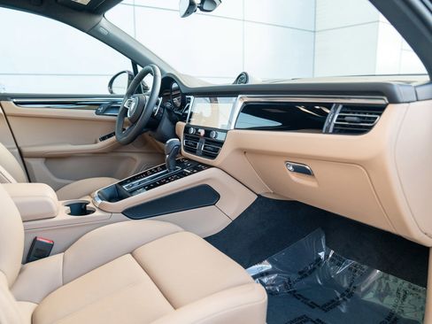 New 2026 Porsche Macan S AWD/4WD image 27