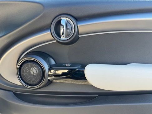 Used 2024 MINI Cooper SE image 25