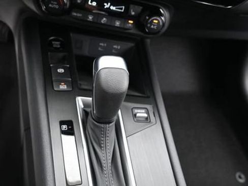 New 2026 Nissan Kicks SV w/ Cold Weather Package FWD image 25