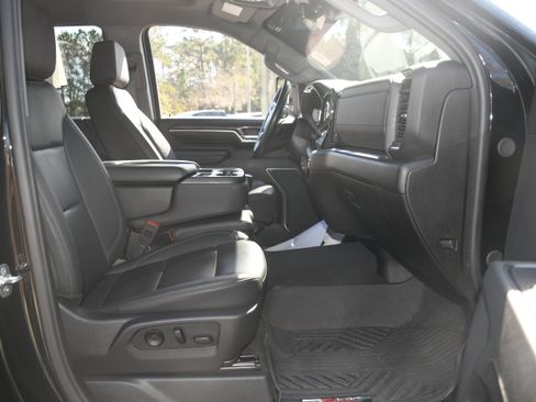 Used 2025 Chevrolet Silverado 2500 LTZ image 21