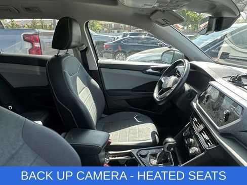 Used 2023 Volkswagen Taos SE AWD/4WD image 2