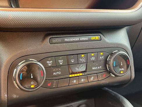 Used 2024 Ford Bronco Sport Badlands w/ Premium Package AWD/4WD image 38