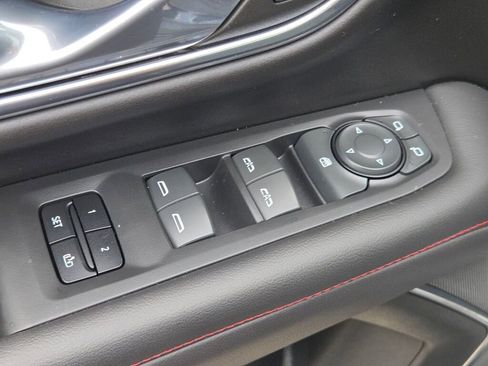 Used 2023 Chevrolet Tahoe RST AWD/4WD image 21