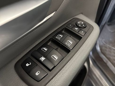 Used 2023 RAM 1500 Big Horn AWD/4WD image 15