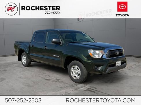 Used 2012 Toyota Tacoma 2WD Double Cab w/ SR5 Pkg image 1