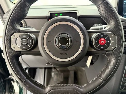 Used 2024 INEOS Grenadier Fieldmaster Edition image 44