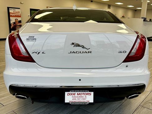 Used 2016 Jaguar XJ L Supercharged image 8
