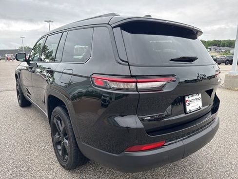 Used 2023 Jeep Grand Cherokee L Altitude image 6