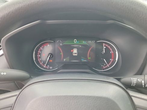 Used 2025 Toyota RAV4 XLE w/ Convenience Package image 23