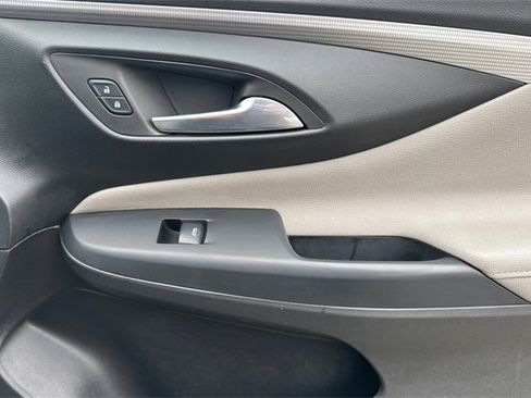 Used 2024 Buick Envista Avenir image 21