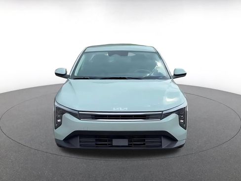 Used 2026 Kia K4 FWD image 3