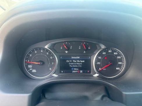 Used 2023 GMC Acadia SLT w/ Preferred Package AWD/4WD image 13