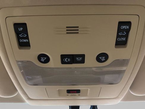 Used 2013 Lexus ES 350 w/ Premium Pkg image 18