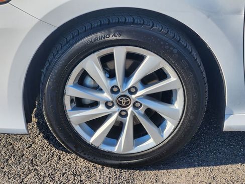 Used 2024 Toyota Camry LE image 12