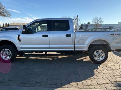 Used 2019 Ford F250 XLT w/ XLT Value Package AWD/4WD image 6