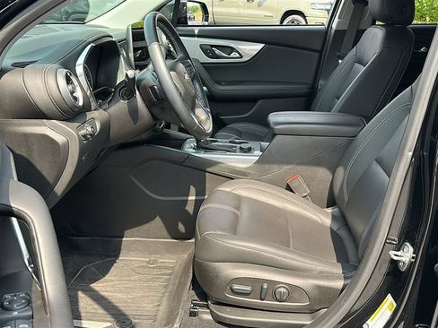 Used 2023 Chevrolet Blazer LT AWD/4WD image 14