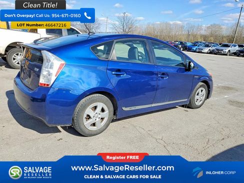 Used 2011 Toyota Prius Three image 4