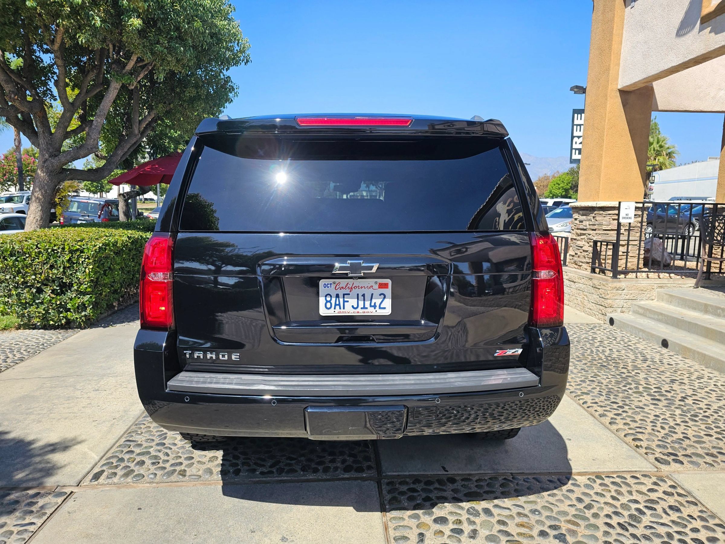 Used 2018 Chevrolet Tahoe LT AWD/4WD image 6