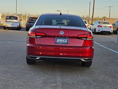Used 2020 Volkswagen Passat 2.0T S image 6