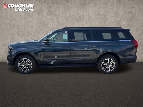 New 2026 Ford Expedition Max Active AWD/4WD image 5