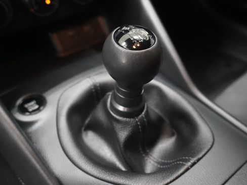 Used 2023 Nissan Z w/ Floor Mat Package (L93) RWD image 24