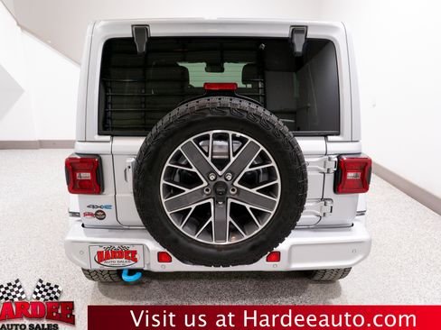 Used 2024 Jeep Wrangler High Altitude AWD/4WD image 4