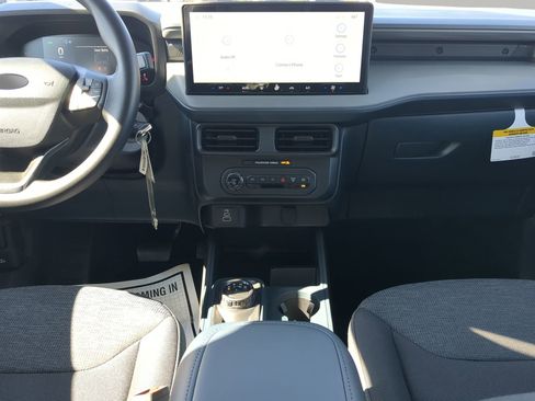 New 2025 Ford Maverick XL FWD image 47