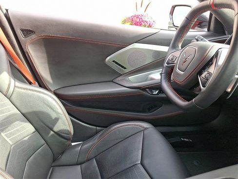 Used 2022 Chevrolet Corvette Stingray Premium Conv w/ Z51 Performance Package image 13