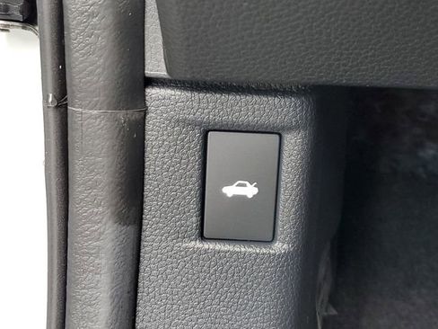 New 2026 Honda Accord LX image 23