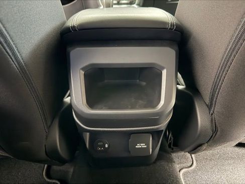 New 2025 Ford Ranger XLT w/ Equipment Group 301A High image 34