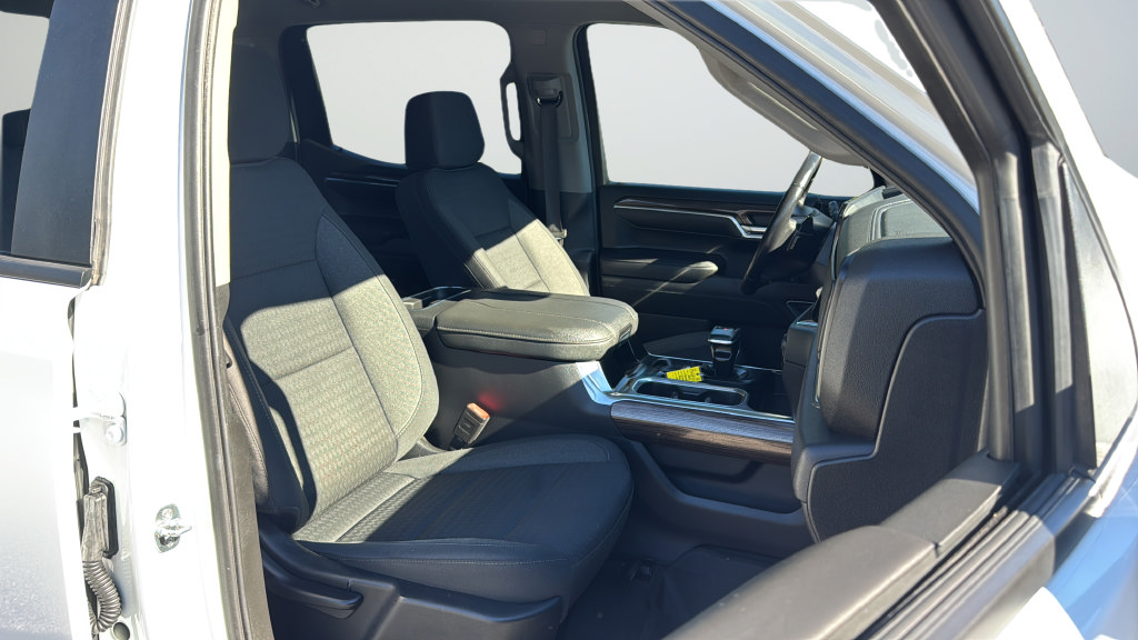 Certified 2023 Chevrolet Silverado 1500 RST AWD/4WD image 19