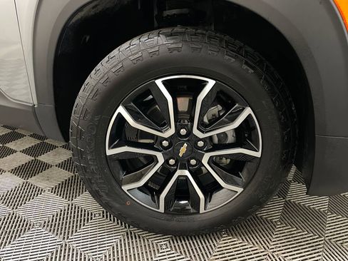 Used 2023 Chevrolet TrailBlazer ACTIV w/ Convenience Package AWD/4WD image 49
