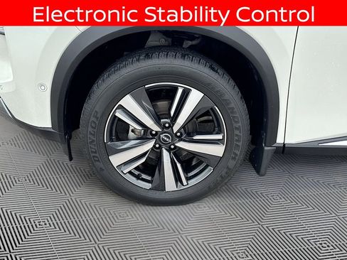 Used 2023 Nissan Rogue SL w/ SL Premium Package FWD image 24