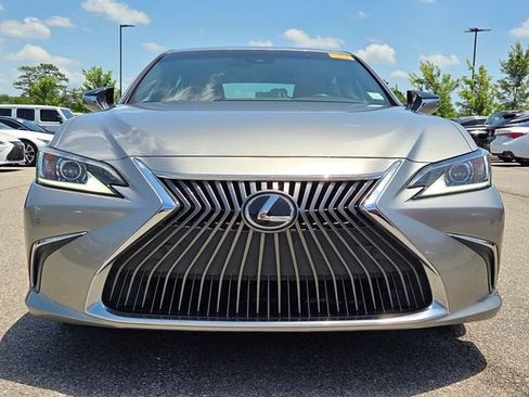 Used 2019 Lexus ES 350 w/ Premium Package FWD image 8