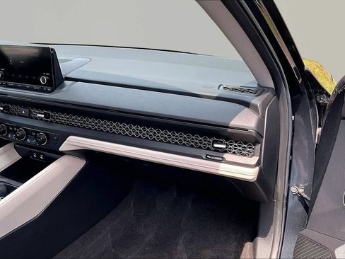 Used 2023 Honda Accord EX image 20