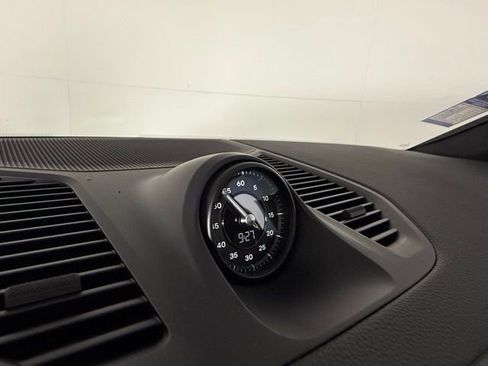 New 2025 Porsche Cayenne Coupe image 30