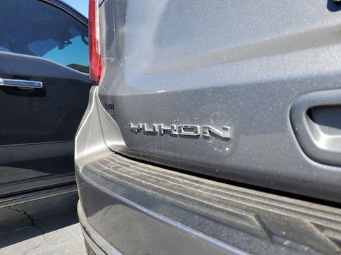 Used 2021 GMC Yukon XL SLT w/ SLT Premium Package image 7