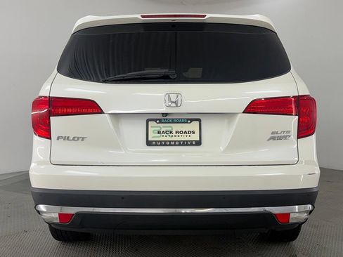 Used 2018 Honda Pilot Elite image 8