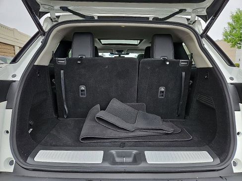 Certified 2023 INFINITI QX60 Luxe w/ Performance Audio Package image 29