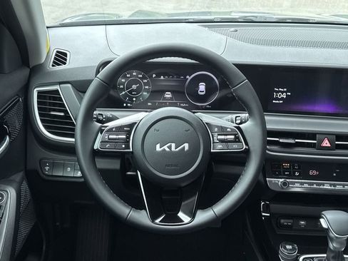 New 2025 Kia Seltos EX w/ EX Sunroof Package image 12