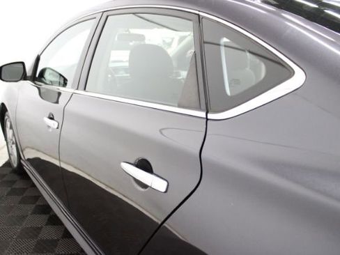 Used 2015 Nissan Sentra SR w/ Navigation Package FWD image 7