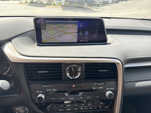 Used 2019 Lexus RX 350 AWD w/ Navigation Package image 23