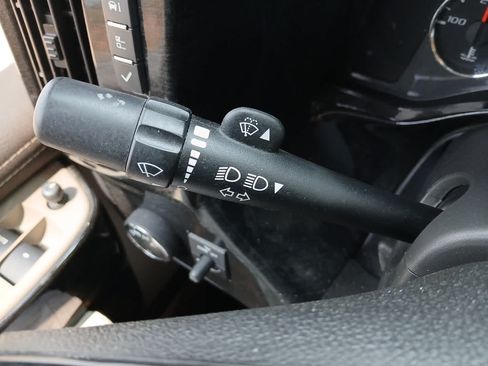 Used 2021 Chevrolet Express 2500 w/ Enhanced Convenience Package RWD image 32