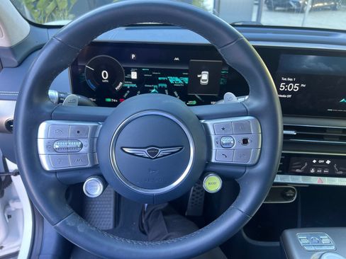 Used 2023 Genesis GV60 Performance AWD/4WD image 13